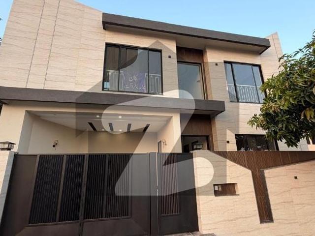 Get This Amazing Facing Park 5 Marla House Available In Royal Palm City Block G