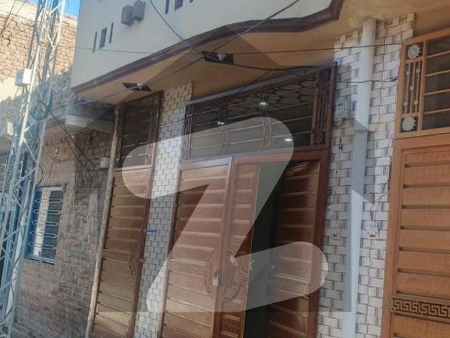 Get This Amazing Prime Location 3 Marla House Available On Girja Road