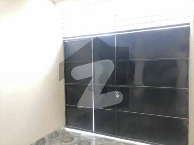 Get This Amazing Prime Location 3 Marla House Available In Al Hussain Villas