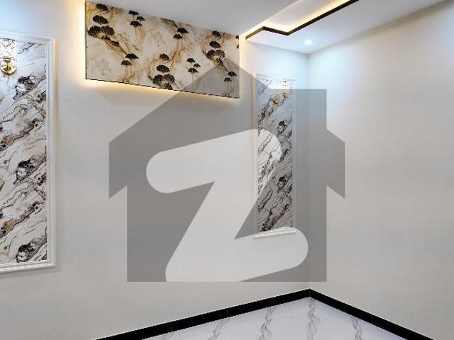 Get This Amazing Prime Location 3 Marla House Available In Bismillah Housing Scheme