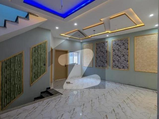 Get This Amazing Prime Location 4 Marla House Available In Sabzazar Colony