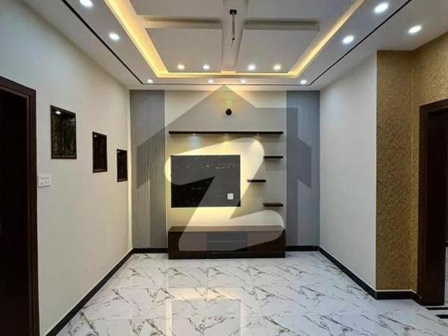 Get This Amazing Prime Location 4 Marla House Available In Warsak Road