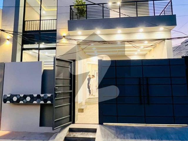 Get This Amazing Prime Location 5 Marla House Available In Model Town
