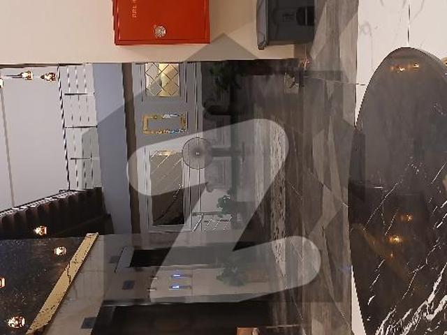 Get This Amazing 1400 Square Feet Flat Available In North Nazimabad Block F