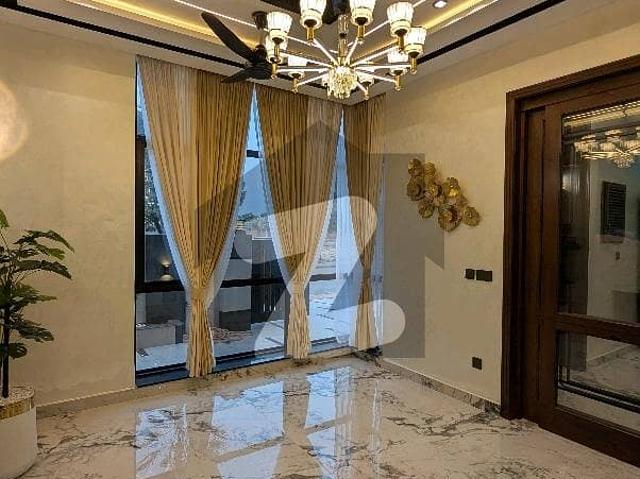 Get This Amazing 10 Marla House Available In Bahria Town Sector E