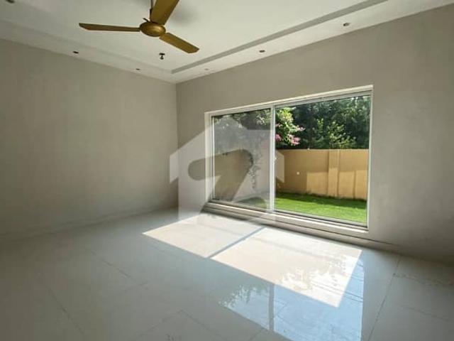 Get You Dream 10 Marla Luxury House Available For Rent In Sarwar Road Main Cantt Lahore