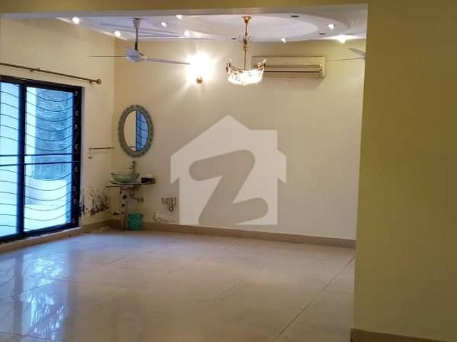 Get Your Dream One Kanal Luxury Upper Portion With Solar System And Separate Gate Available For Rent In Srawar Road Cantt Lahore