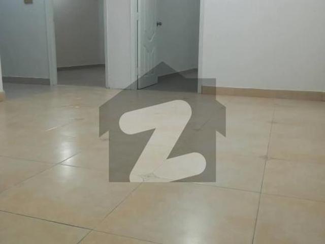 Get Your Hands On Flat In Karachi Best Area Jami Commercial Area