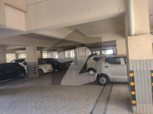Get Your Hands On Flat In Karachi Best Area Saima Jinnah Avenue