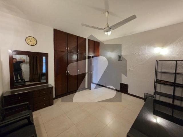 Get Your Hands On House In G 6 Best Area G 6