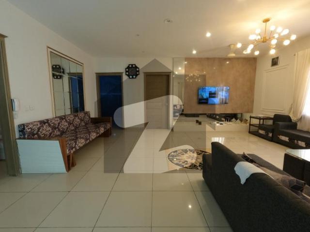 Get Your Hands On House In Karachi Best Area DHA Phase 8