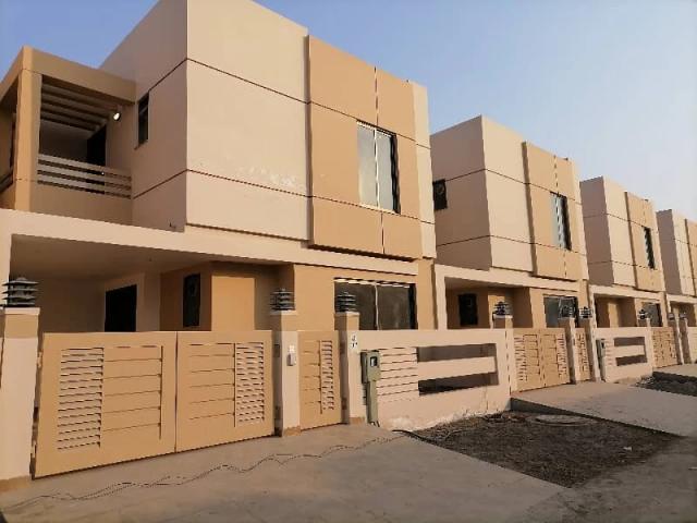 Get Your Hands On House In Multan Best Area Multan DHA Defence ID 92999
