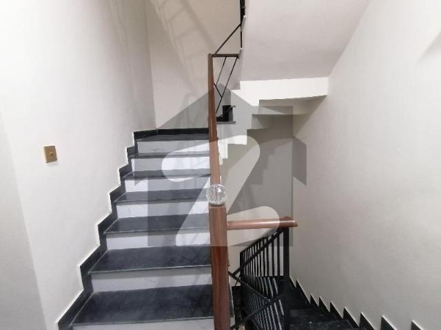 Get Your Hands On House In Multan Best Area For Sale Nawab City