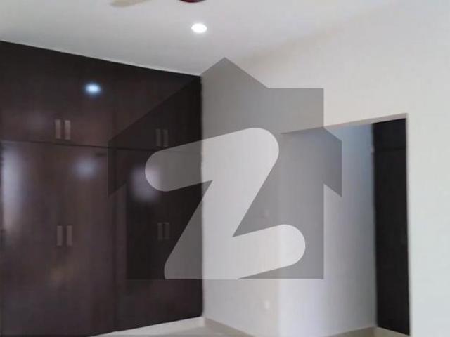 Get Your Hands On Prime Location House In Karachi Best Area Navy Housing Scheme Karsaz Phase 3