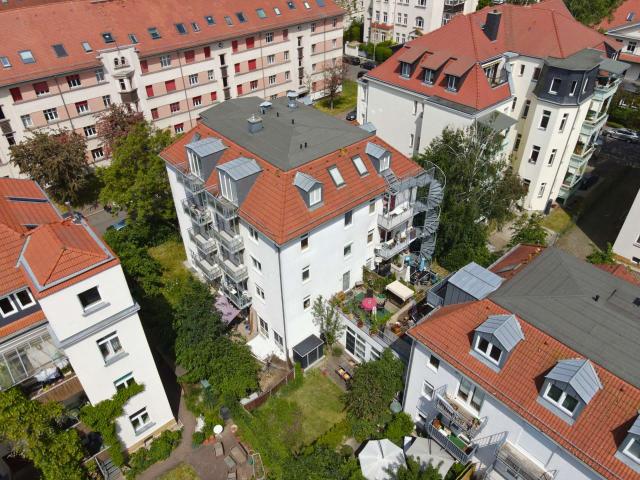 Gewerbe / Wohneinheit mit Gartenanteil & Stellplatz in Leipzig Gohlis, provisionsfrei zu Erwerben