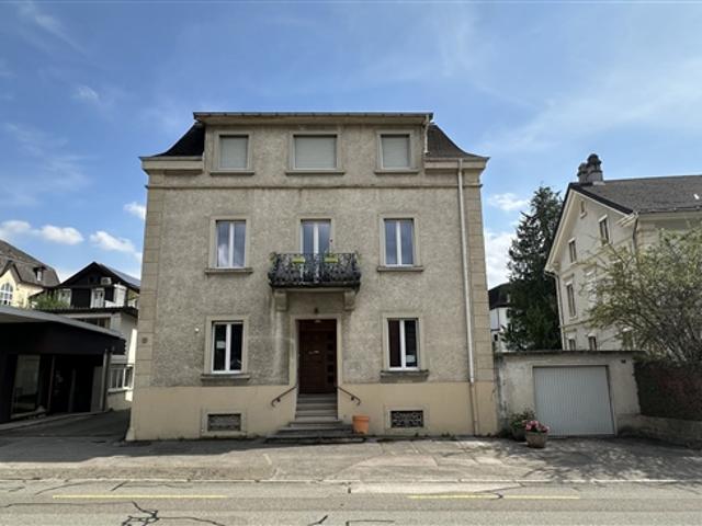 Gewerbegebiet mit 4 Zimmern zur Miete in der Stadt Porrentruy