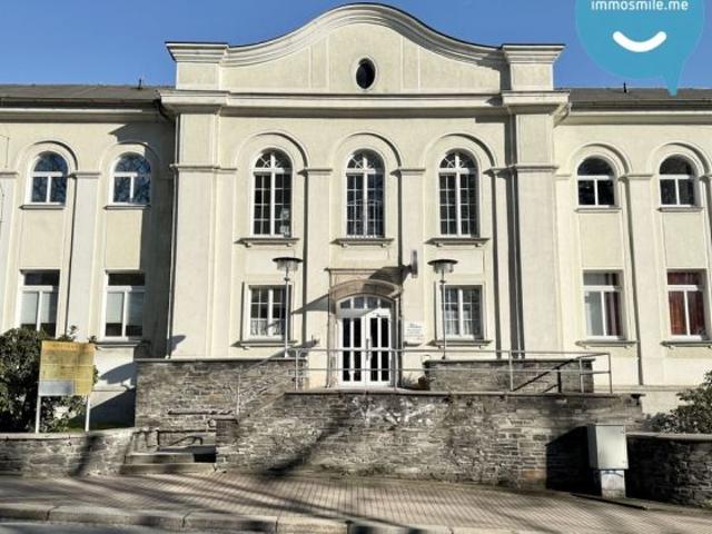Gewerbeeinheit • 104qm • gepflegter Zustand • Einbauküche • in bekanntem Ärztehaus • 5 Raum