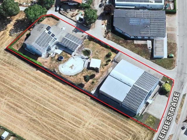 Gewerbepark Büros, Lager u. Werkstatt dazu ein luxuriöses Wohnhaus mit Natur Badeteich
