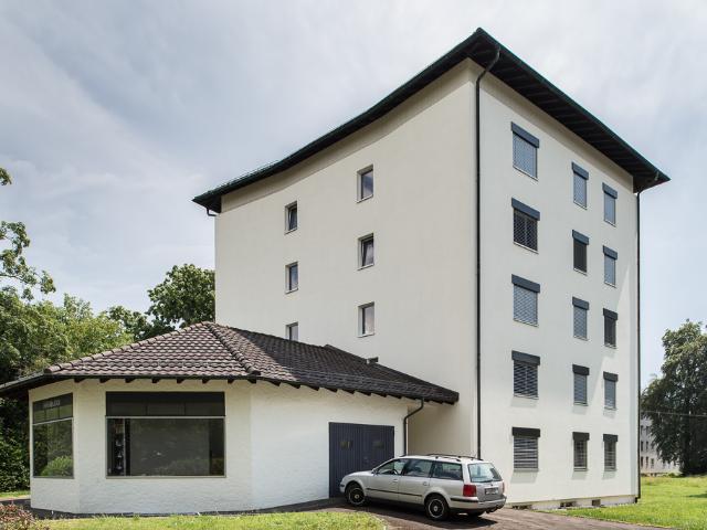 Mietzinsfrei die ersten 2 Monate Grosszügiger Gewerberaum