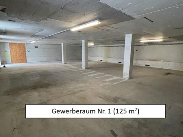 Gewerberäume, Lagerflächen und Parkplätze zu vermieten