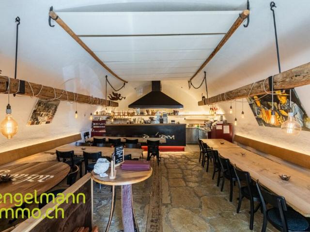 Gewölbekeller Restaurant / Bar
