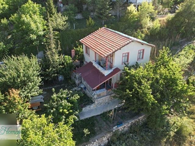 GEYİK BAYIRI 500 M2 ARSA ÜZERİNDE MÜSTAKİL EV