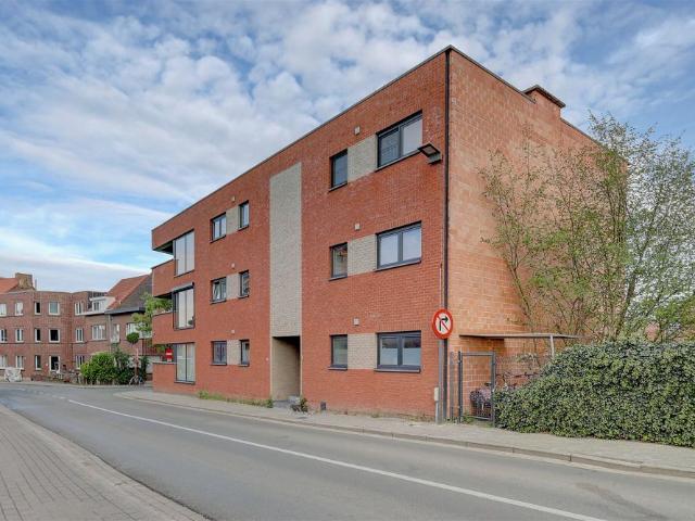 Gezellig appartement met groot terras en autostaanplaats te huur in Mechelen
