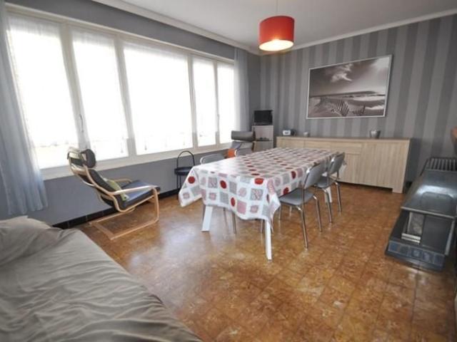 Gezellig appartementje met 1 slaapkamer zeer goed gelegen, d