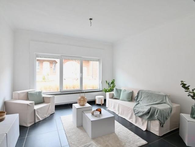 Gezellig en ruime halfopen woning nabij het stadscentrum.
