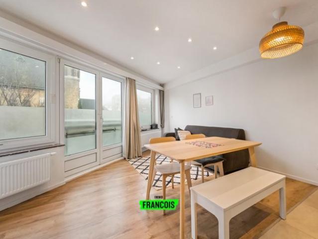 Gezellig lichtrijk 2 slaapkamer appartement met EPC D en te…