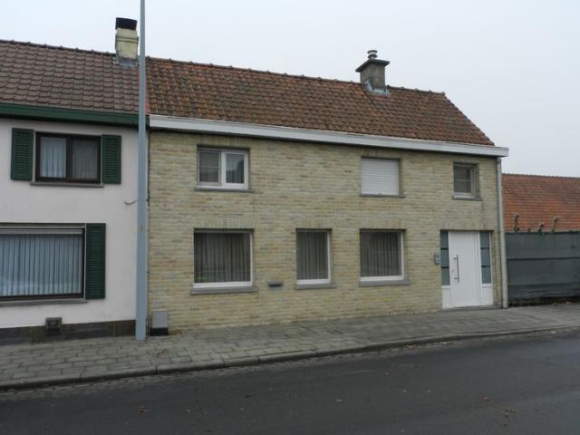 gezellige woning met zonnige koer en 3 slpk's