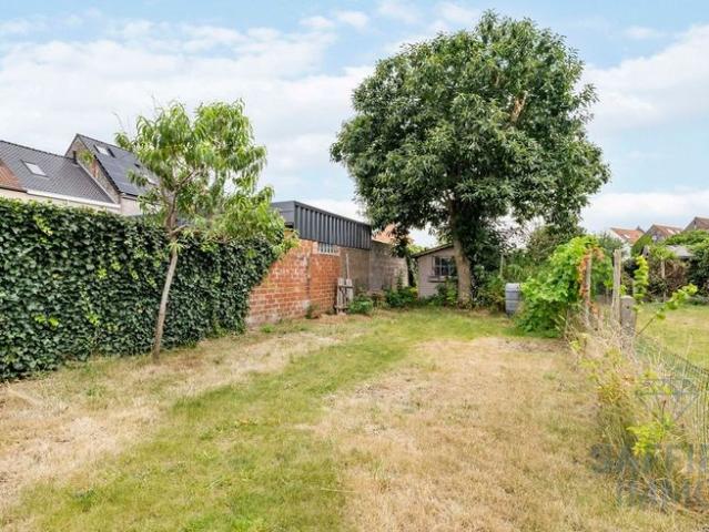 Gezellige woning te koop in Oostkamp
