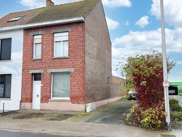 Gezinswoning met dubbele garage op ruim perceel 588m²