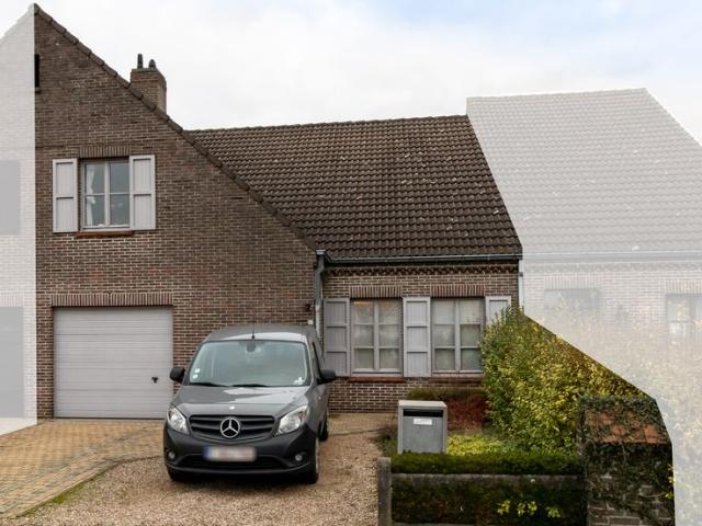 Gezinswoning met 3 slaapkamers en garage te Veldegem