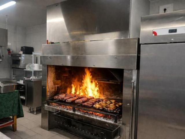 GFP RISTORANTE CON SEI CAMERE EX AGRITURISMO