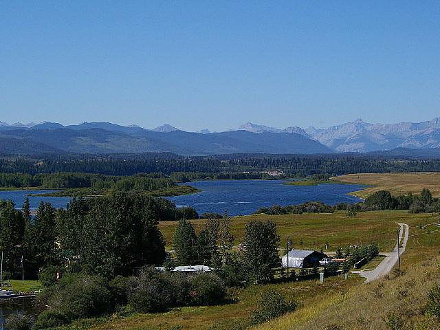 Ghost Lake Year Round Living