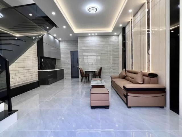 Giảm Giá Sâu, Bán Nhanh Căn Nhà 1 Trệt 1 Lầu, Shr, Thủ Dầu Một, Bình Dương
