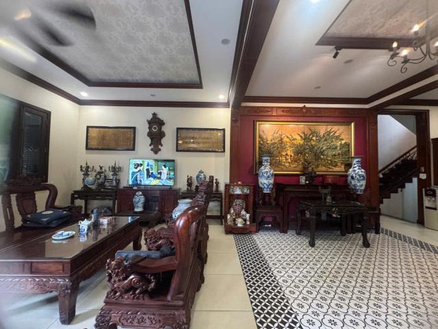 Giảm sốc 4 tỷ Siêu Biệt thự 4 Tầng đẳng cấp khu đô thị Bình Tân 620m2 51 tỷ