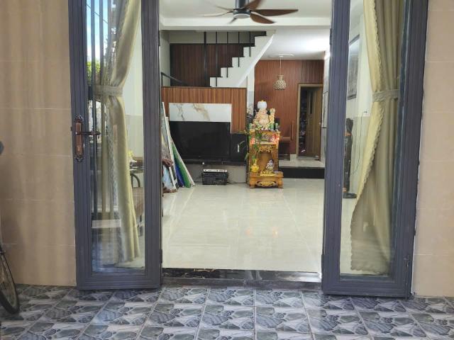 Giảm Sâu 500tr Sau MT Lê Đình Lý, 65m2, 2 tầng sạch đẹp, 3PN, sân rộng, 3.9x tỷ