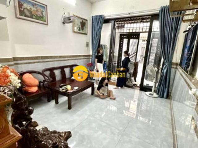 Giảm sâu 3 tỷ, 2 tầng, nở hậu, 59m2, hxh, gần chợ vải lạc long quân, tân bình, chỉ 5. Xx tỷ