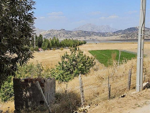 GİRDEV YAYLASINDA *Göl Manzaralı* 4.300m2 TARLA SATILIK