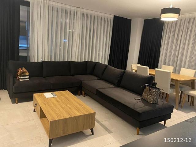 GİRNE MERKEZDE LÜKS DİZAYN EŞYALI SATILIK 3+1 RESİDENCE