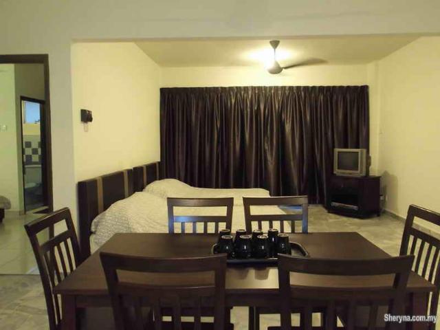 Gina`s 1 10 Pax Homestay @ Cocobay Resort Condo, Port Dickson