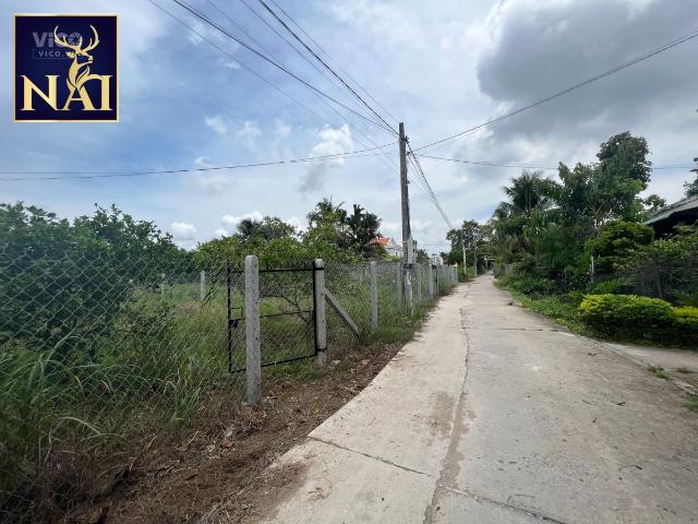 GIÁ chỉ hơn 1 tỷ6 cho diện tích trên 398m2với 2 mặt tiền rộng và thông thoáng