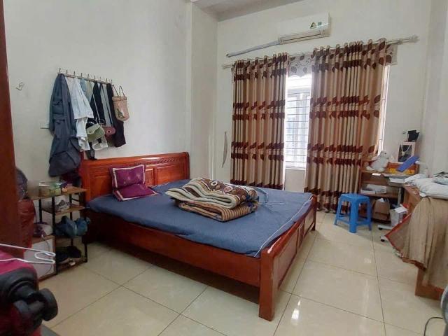 Giá hạ từ 4.8 tỷ còn 4.15 tỷ, 45m2, mt4m, 4T, 4.15 tỷ, Đông Anh, gần ô tô, ngay cổng KCN