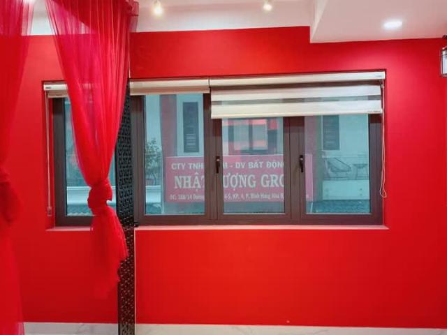 Gia đình Về quê cần bán gấp NHÀ 2 MẶT TIỀN trước sau đường 8m, vỉa hè 2m mỗi bên, Khu phố 4