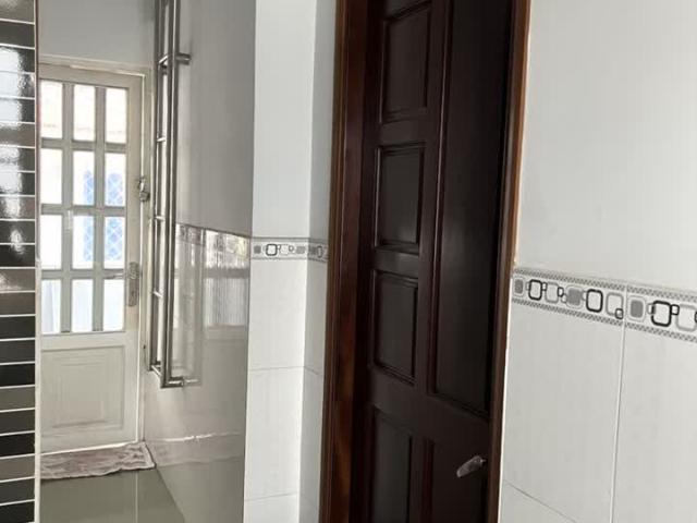 Giá Sốc, 55tr/m2, Nguyễn Duy Trinh Q2, DT 85m2, 4t, Ngang Khủng 8M2 Chỉ 6.3ty