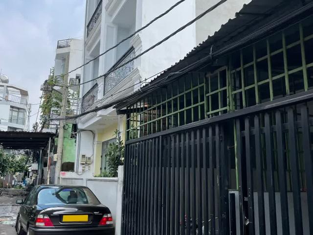 Giá Tốt Nhất Khu Vực 75 Triệu/m2, Nhà Diện Tích Lớn 80M2 3,6x22m Hẻm Xe Hơi Đường Huỳnh Tấn Phát