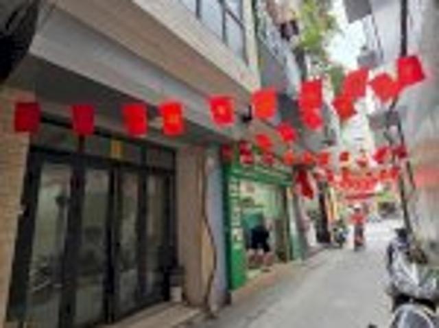 Giang Văn Minh Tâm Điểm Hào Hoa, Vài Bước Ra Phố Sống Trọn Chất Ba Đình