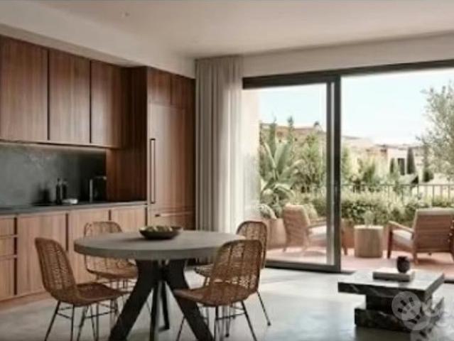 Giardinetti Bilocale con BALCONE e P.AUTO